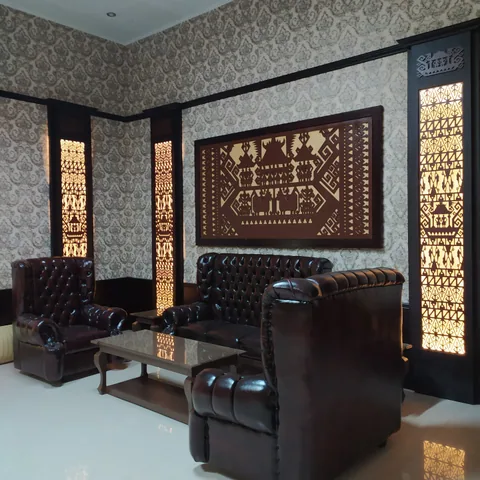 Ornamen Tapis pada interior — dokumentasi foto pada profil King Laser Art